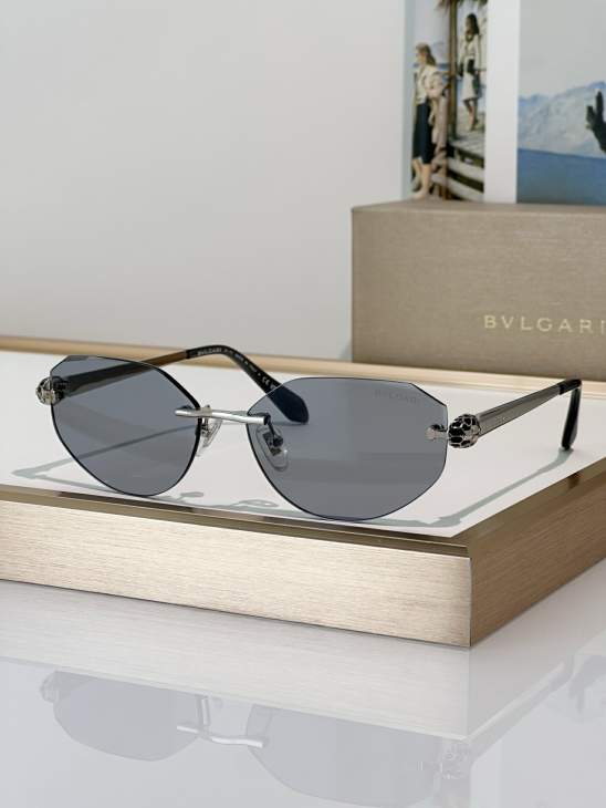 Picture of Bvlgari Sunglasses _SKUfw81854460fw